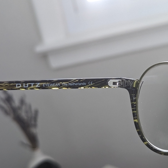 Dutz eyeglass frames - Picture 3 of 5